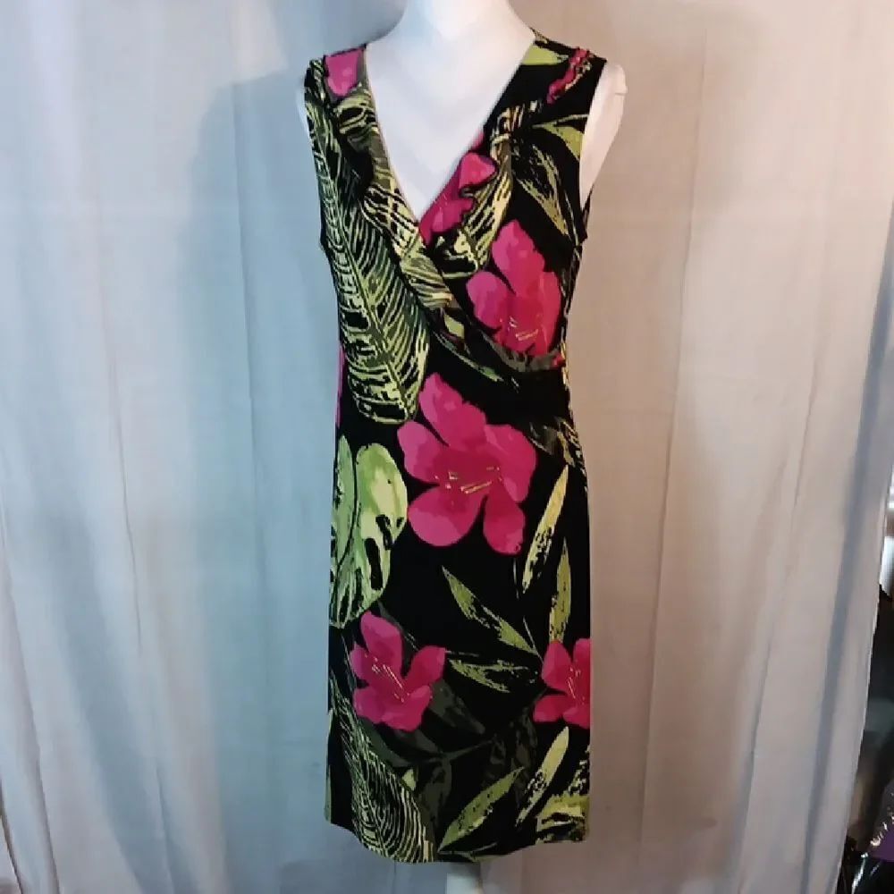 Hawaiian Floral Sleeveless  Dress